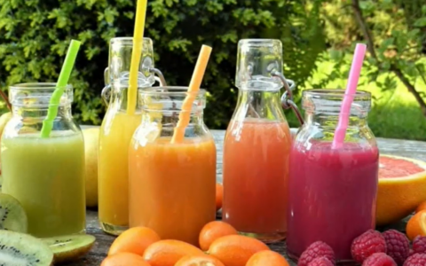 Dieta liquida a settembre: come ritrovare equilibrio dopo gli eccessi dell’estate
