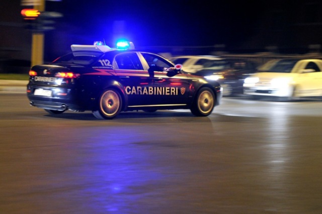Non si fermano all’alt dei Carabinieri: inseguimento tra Toscana e Umbria