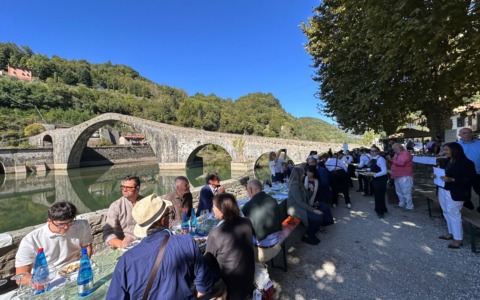 A Borgo a Mozzano la nuova tappa di “IntavoliAmo l’eccellenza”