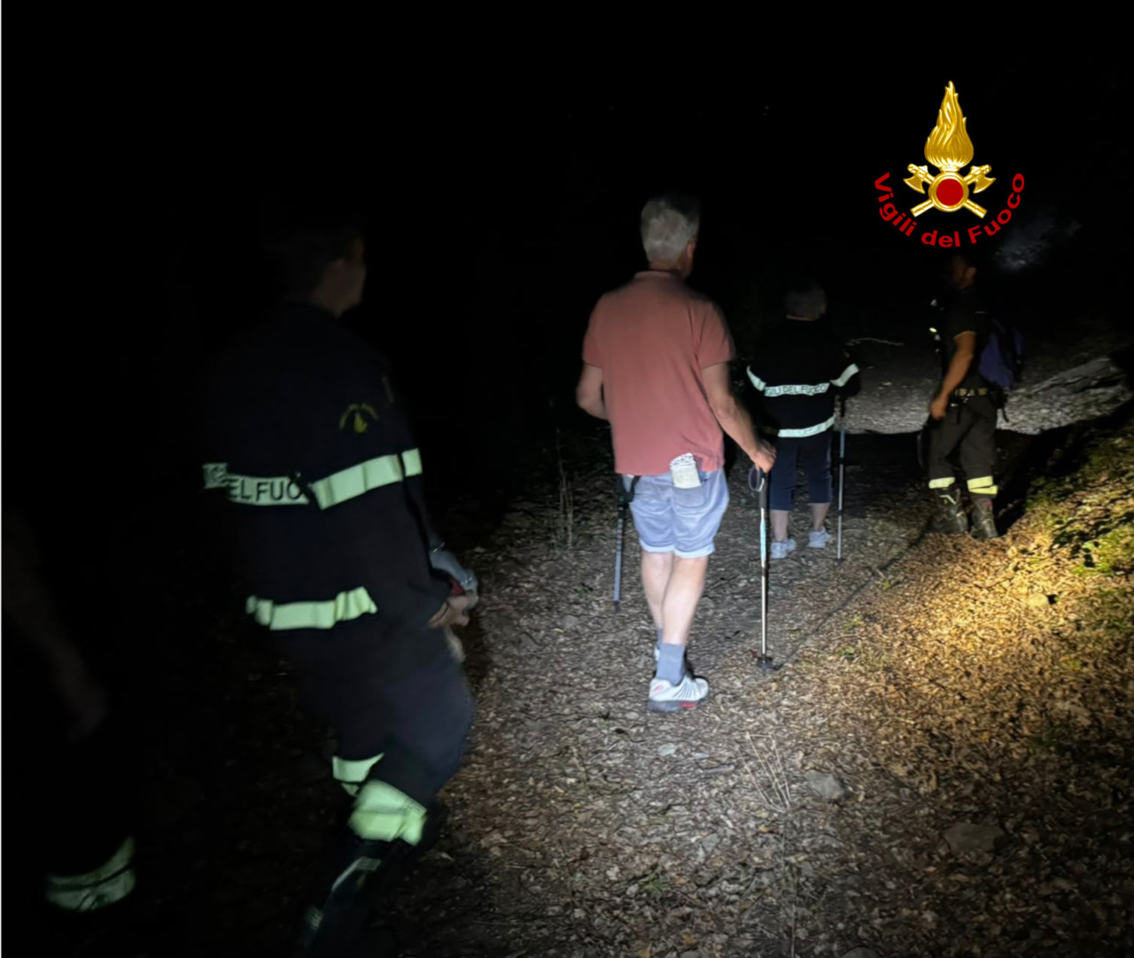 Perdono l’orientamento durante l’escursione: ritrovati dai Vigili Del Fuoco