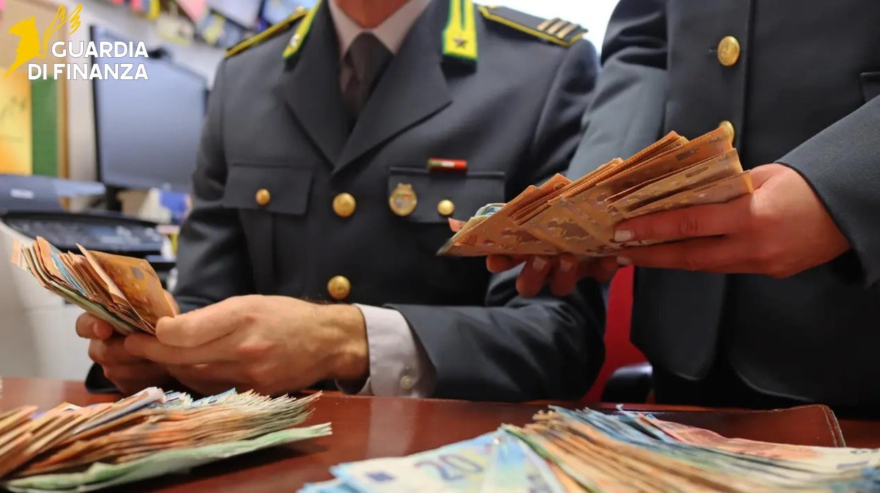 Contraffazione, sequestrate 436 banconote false