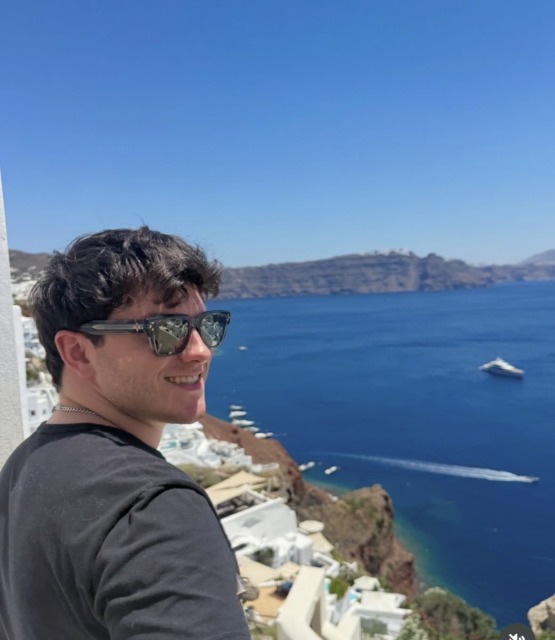Schianto in moto, muore a 22 anni