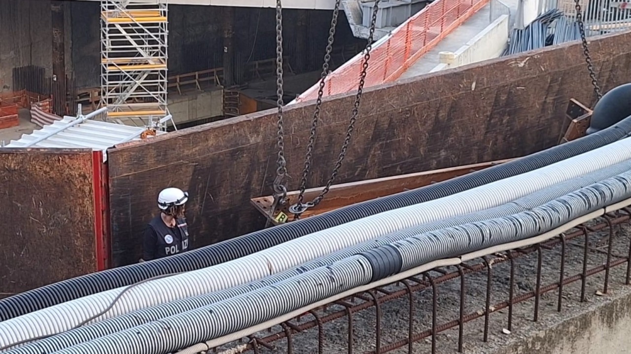Firenze, morte nel cantiere Tav: sciopero degli edili e presidio in via Circondaria