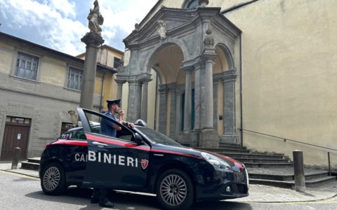 Truffa dell’anziana finisce in rapina: arrestati due finti carabinieri