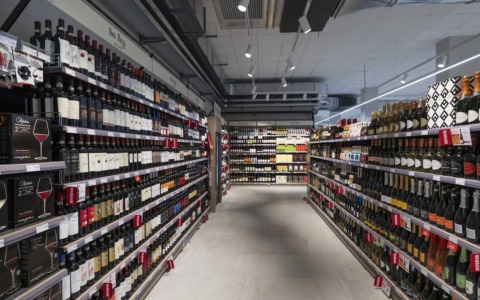 “Momenti Divini” torna a Siena: una serata dedicata al vino e ai sapori del territorio