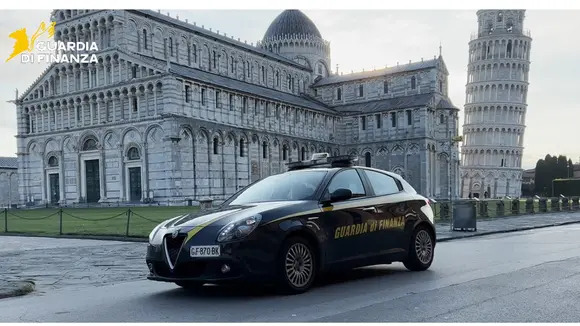 Faceva riti “purificatori”: Pisa, arrestata cartomante
