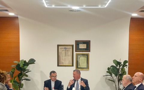 “Lo statuto della Cciaa e l’Enciclica di Francesco, in entrambi al centro la dignità del lavoro”